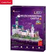 Neuschwanstein Castle 128 PCS - 3D